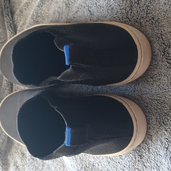 Rothys slip ons size 10 - Picture 3 of 7